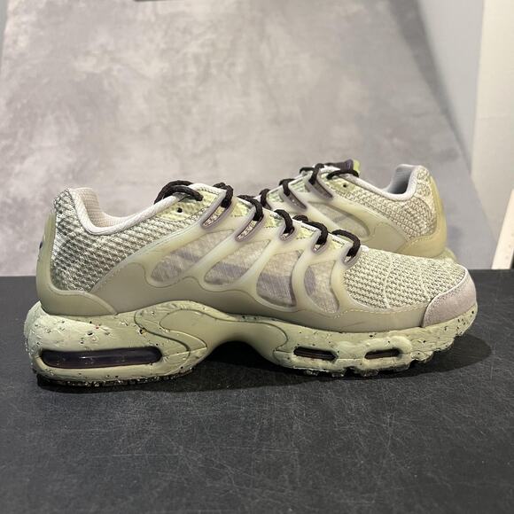 Nike Air Max Terrascape Plus Shoes Mens Size 10.5 Green Crater Foam DN4590-002